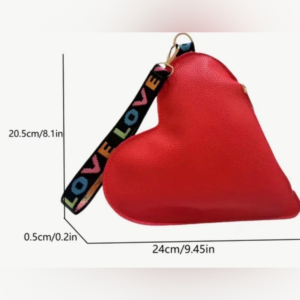New Green & Red Heart-Shaped Women's Wristlet - Picture 2 of 4